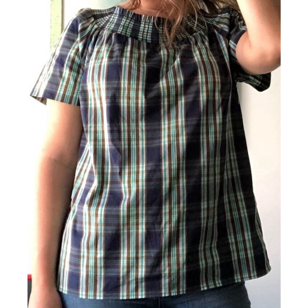 Talbots Off /On Shoulder SS Smocked Cotton Stretch Tartan Plaid Blouse Sz. Lg.